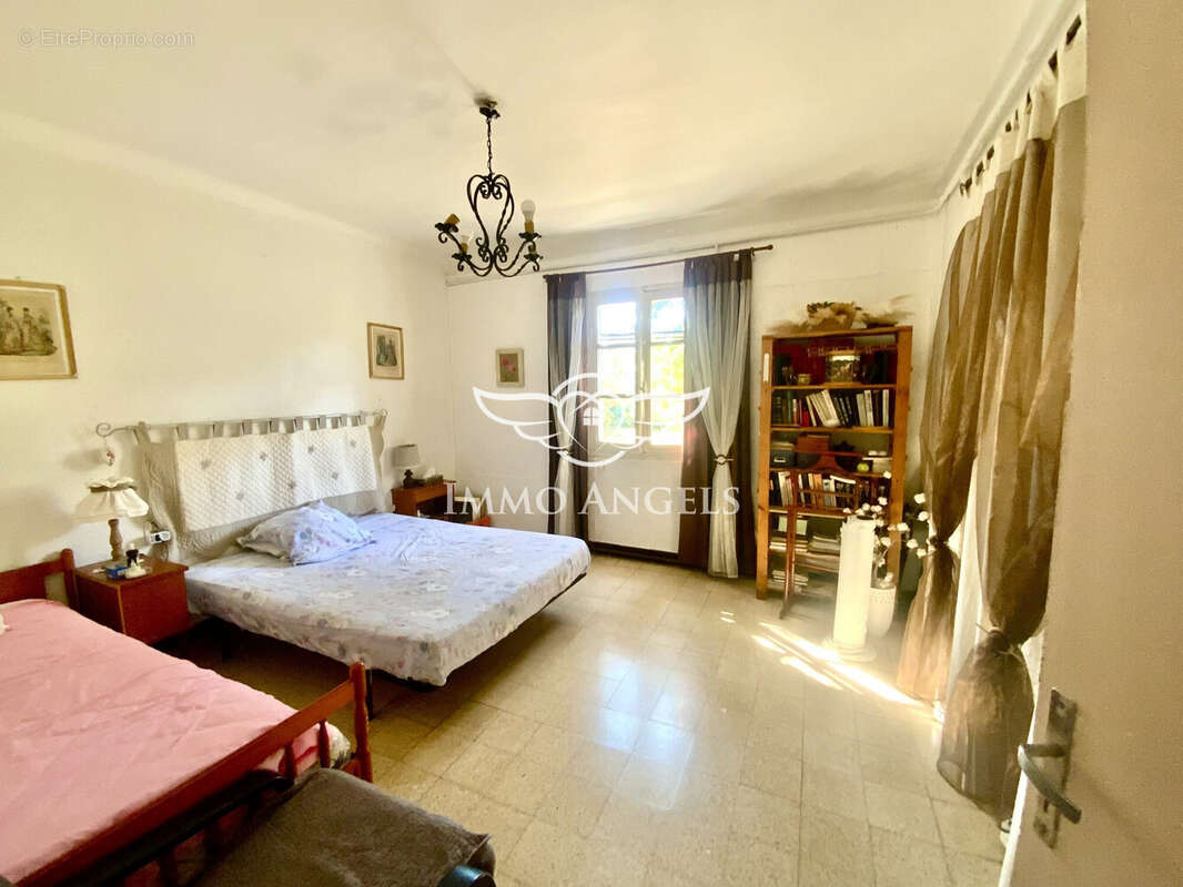 Maison à NIMES