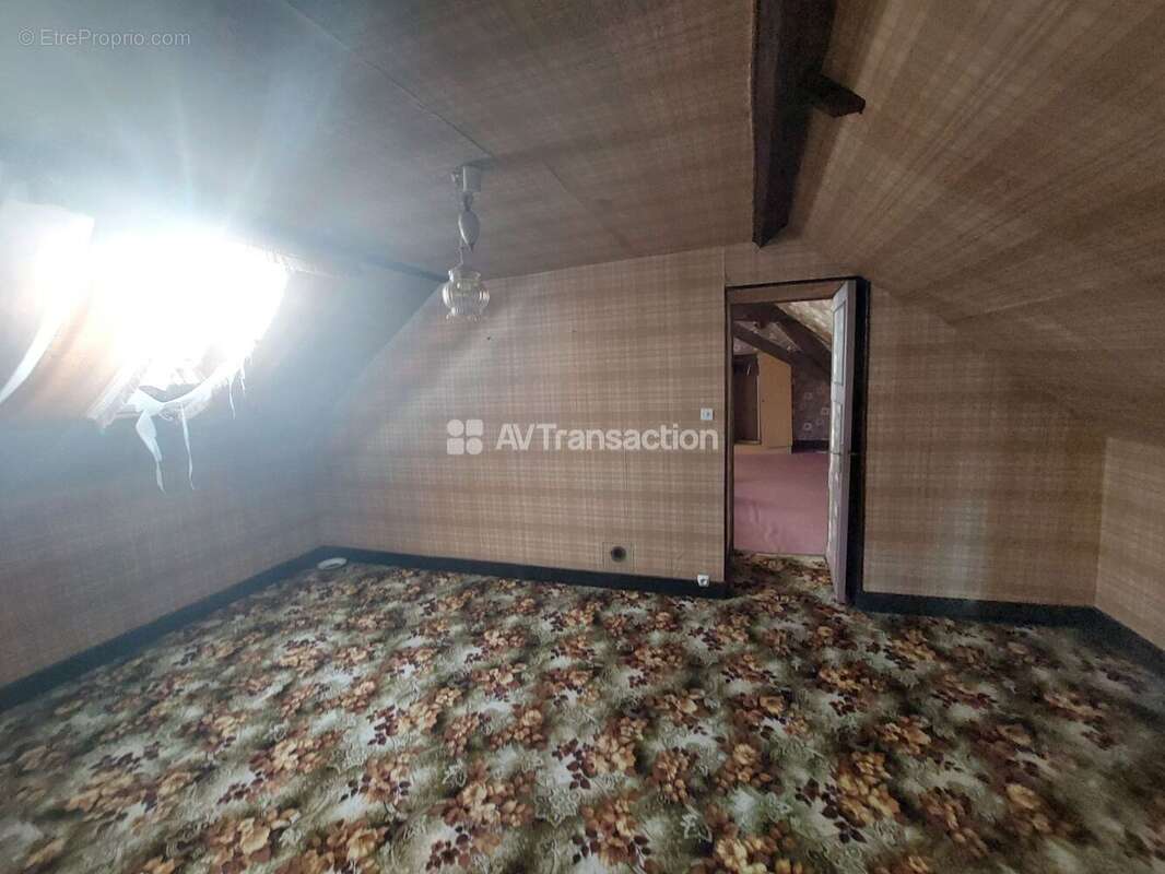 Maison à SOULGE-SUR-OUETTE