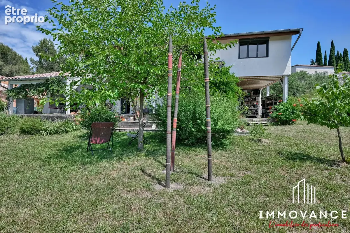 Maison 257 m² à Saint-Mathieu-De-Treviers  - photo 2