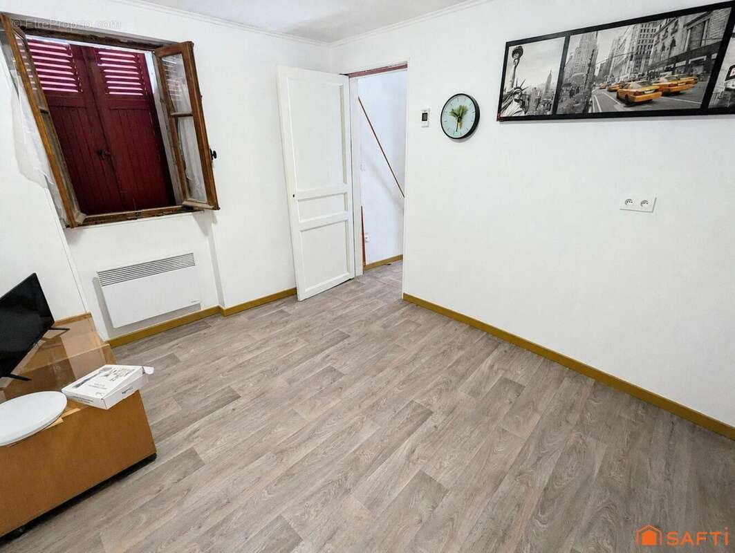 Maison 121 m² à Meynes  - photo 5