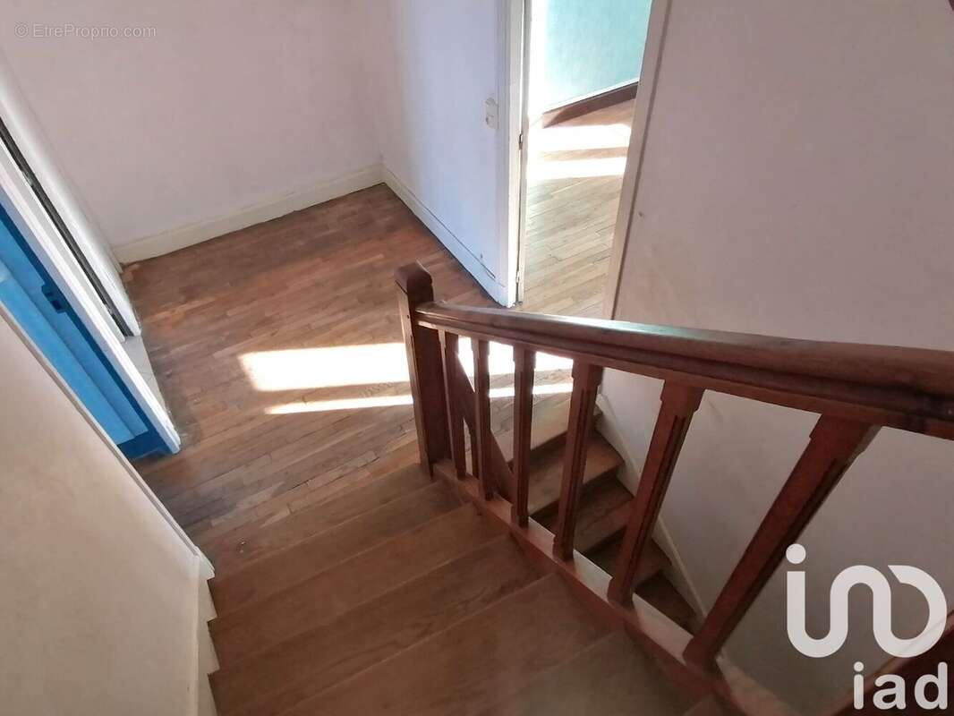 Photo 9 - Maison à VOUZIERS