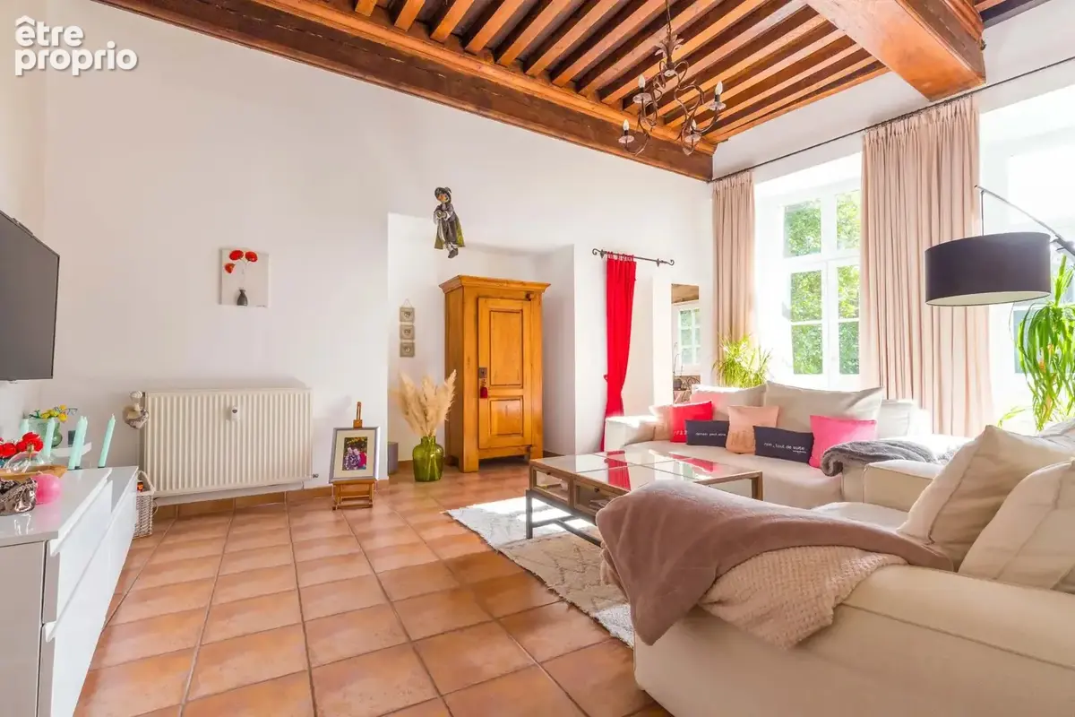 Exceptionnel ! superbe appartement T6 de 150m² à 20 mn Dijon Nord - photo 7