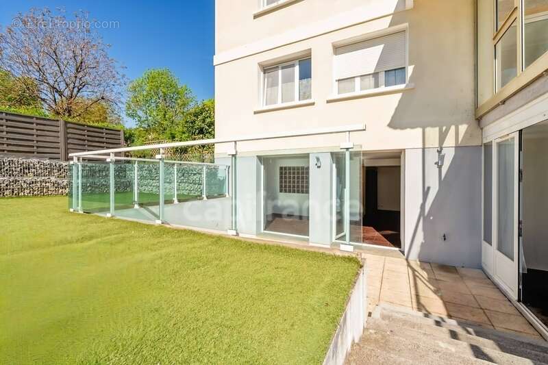 Appartement à DIVONNE-LES-BAINS