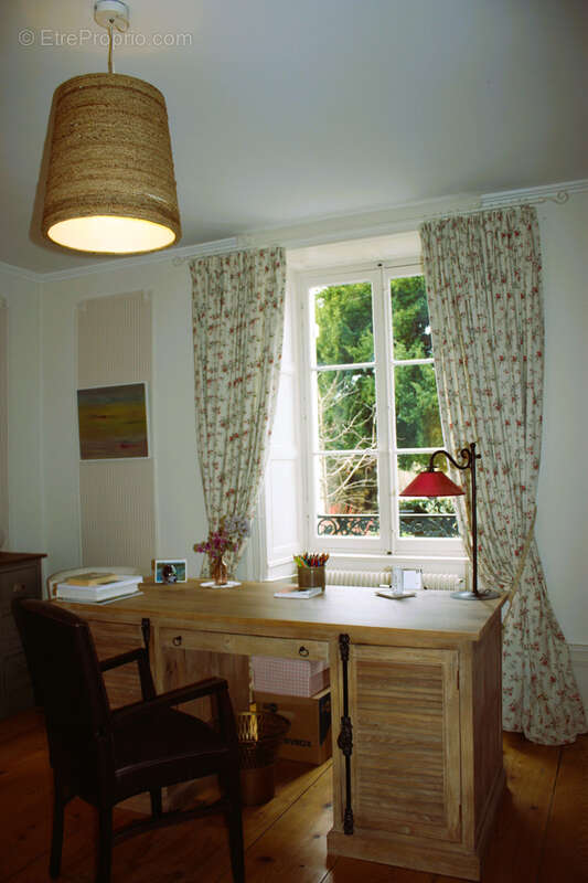 Maison à DAMPIERRE-SUR-SALON