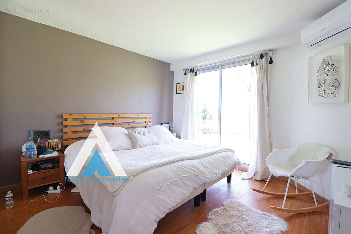 Maison à VIGOULET-AUZIL