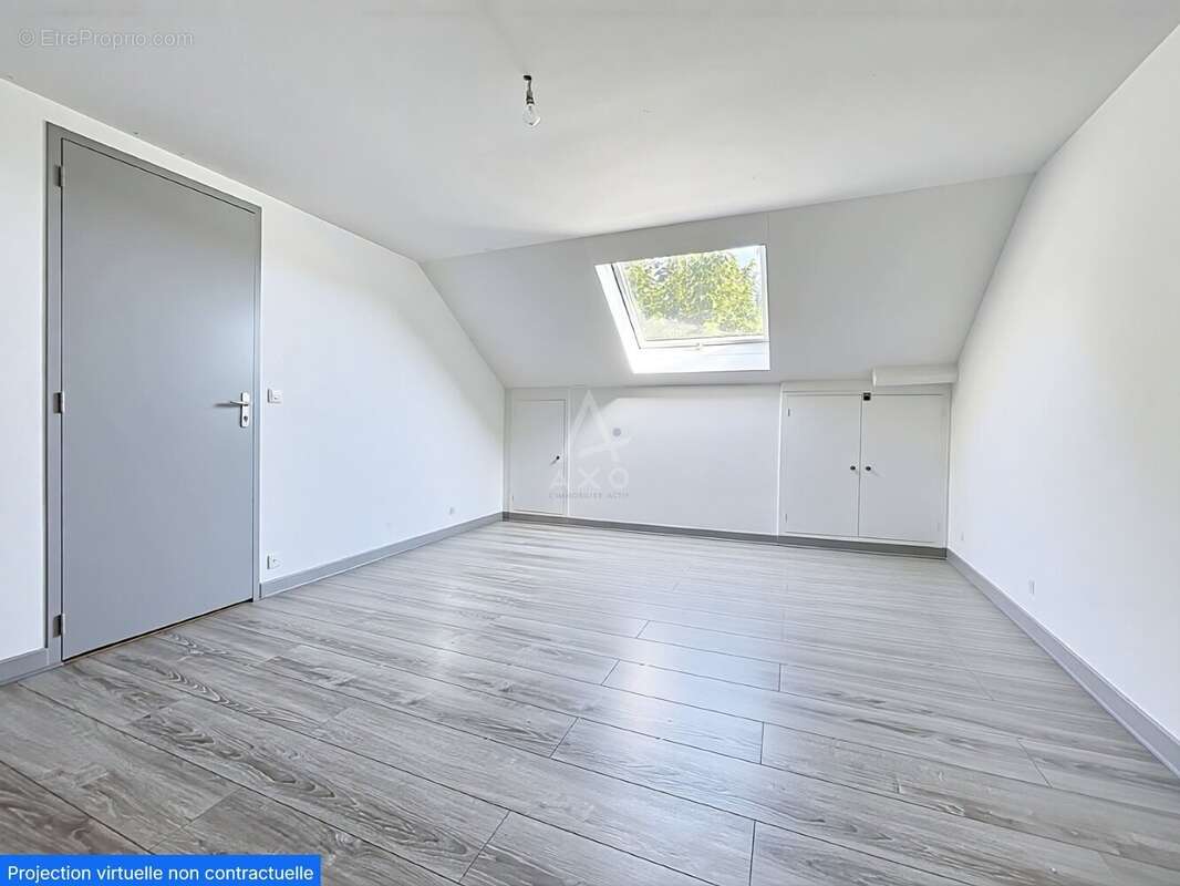 Maison à NOGENT-SUR-VERNISSON