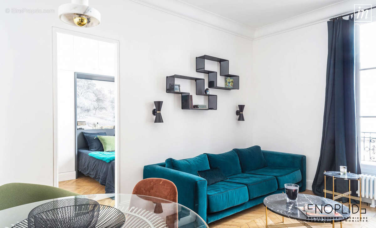 Appartement à PARIS-8E