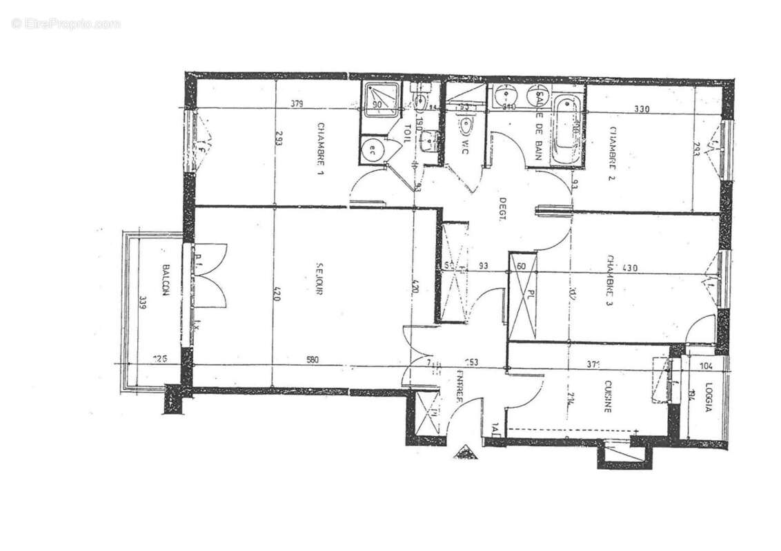 Appartement à COURBEVOIE