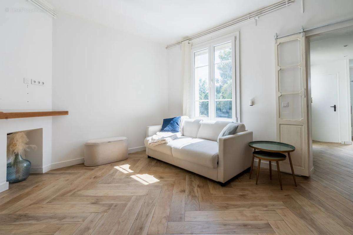 Maison à MONTREUIL