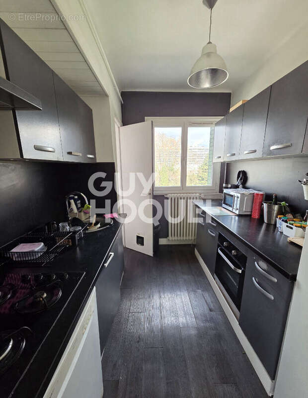 Appartement à MARSEILLE-8E