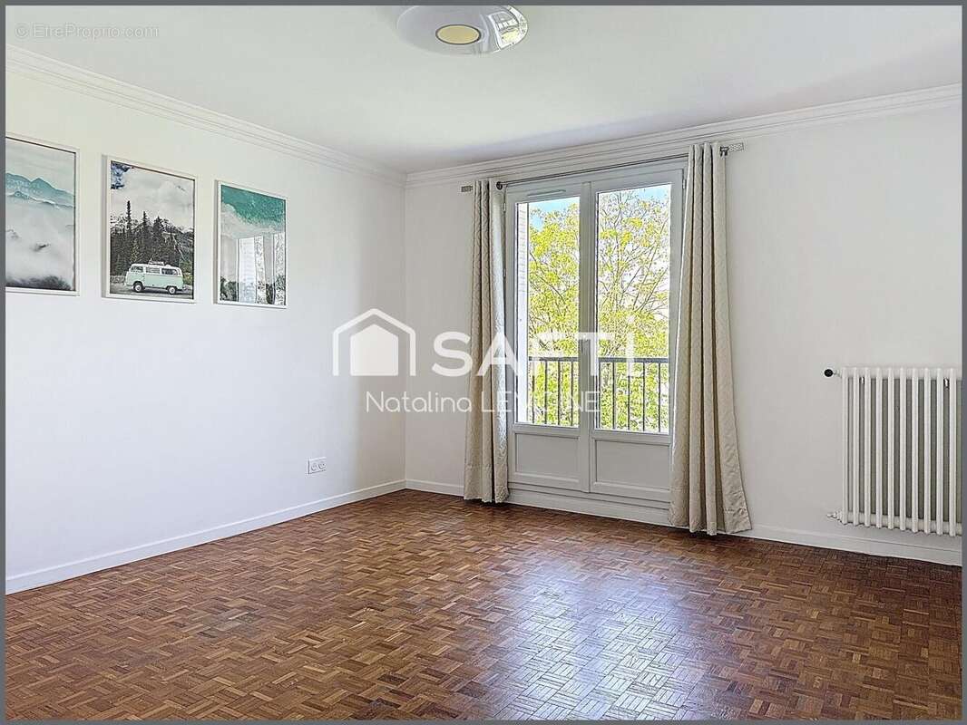 Photo 2 - Appartement à SAINT-MAUR-DES-FOSSES