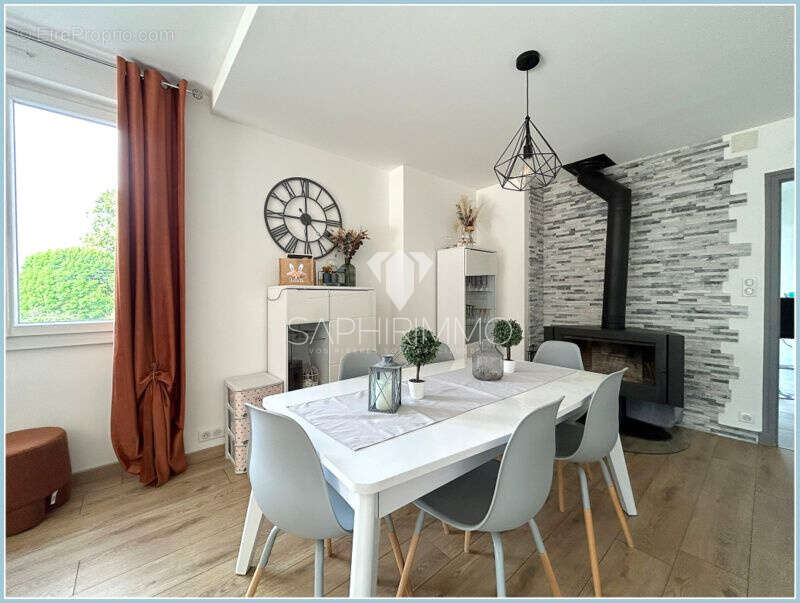 Maison à DAMPNIAT