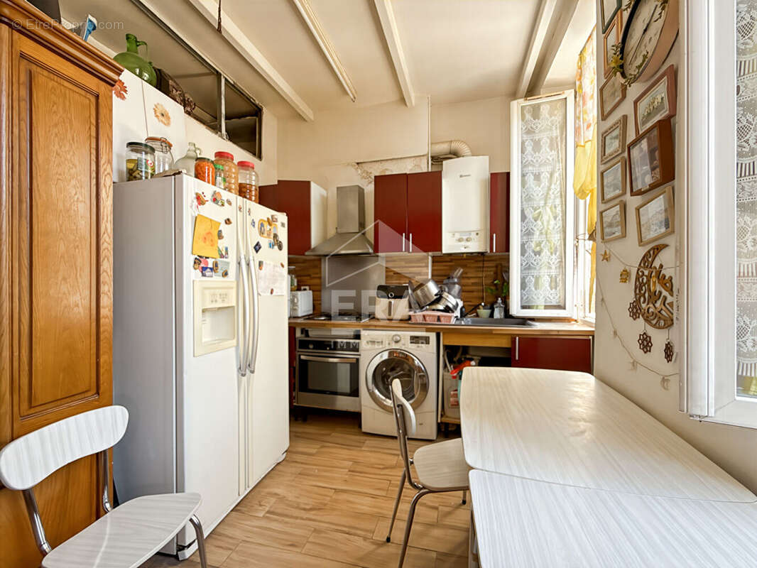Appartement 84m² à marseille 6e arrondissement - photo 3
