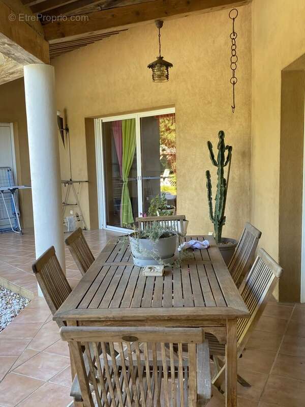 Maison à LA GARDE-FREINET