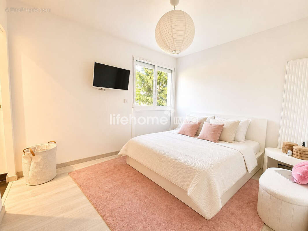 Appartement à BALAN