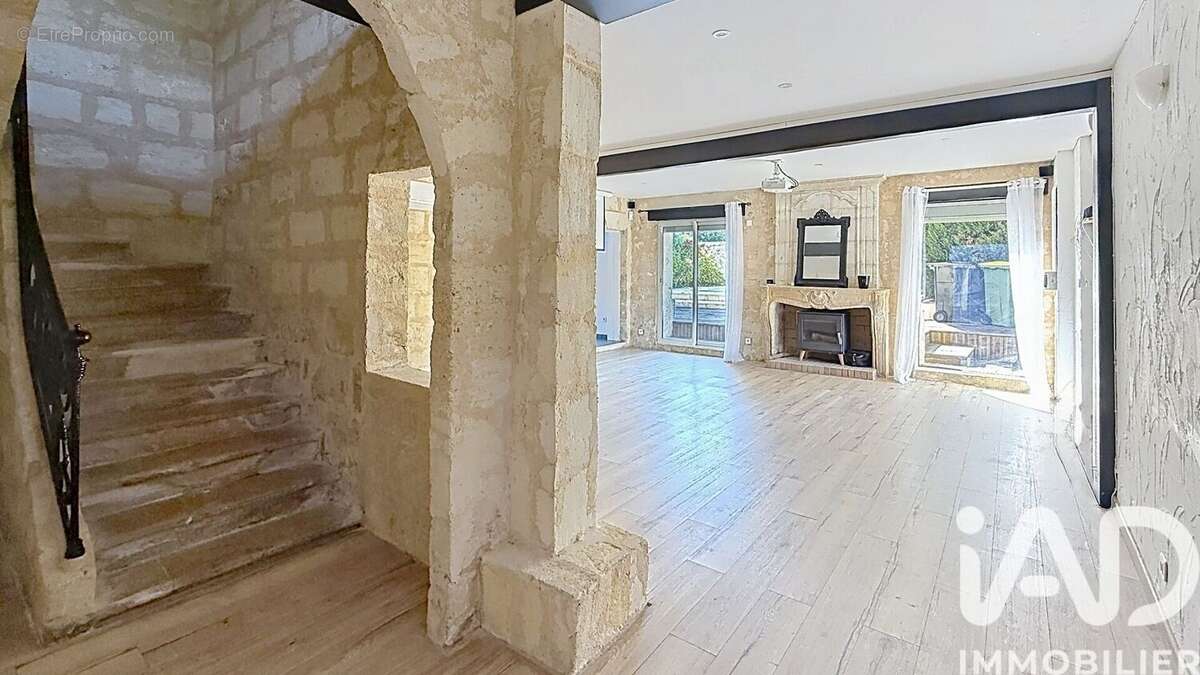 Photo 5 - Maison à AMBARES-ET-LAGRAVE