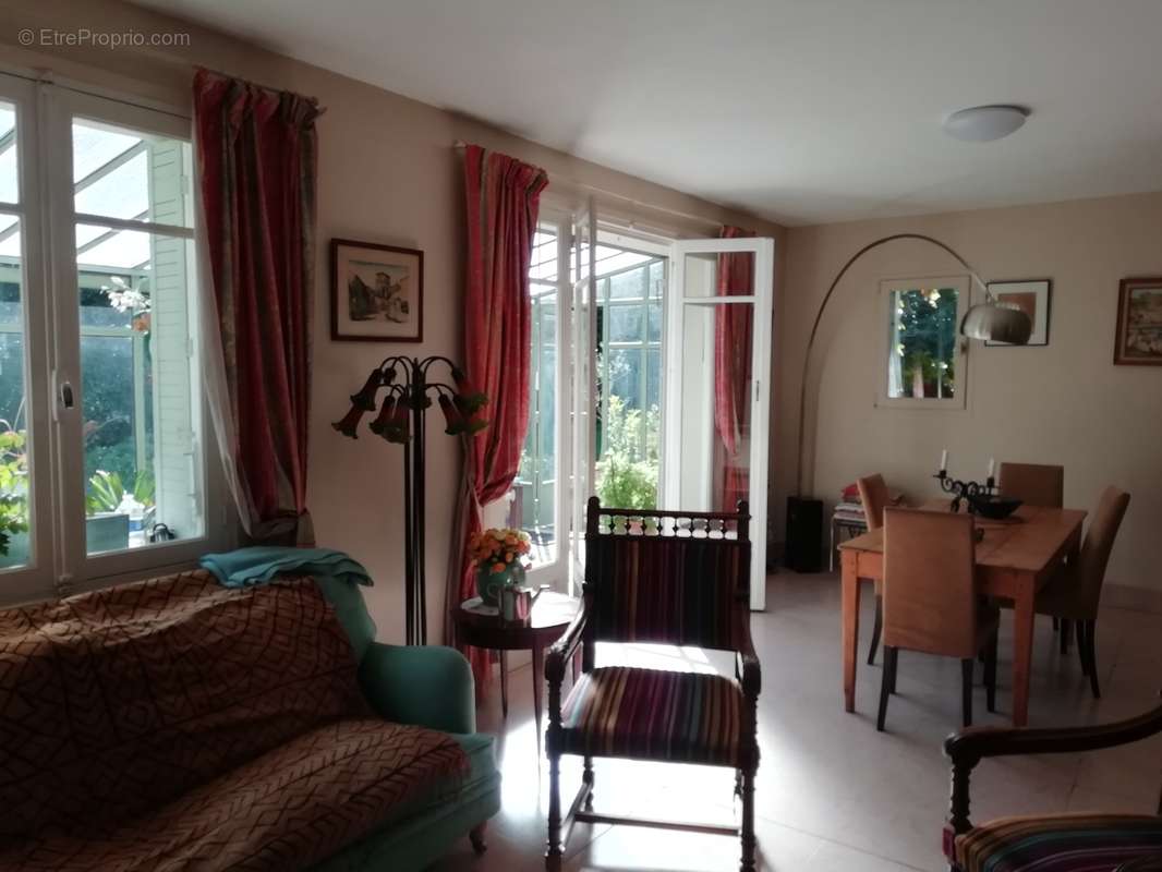 Belle maison indépendante sur terrain de 2000M2 - photo 8