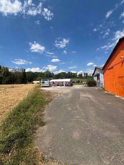 Bien Commercial À Vendre - photo 8