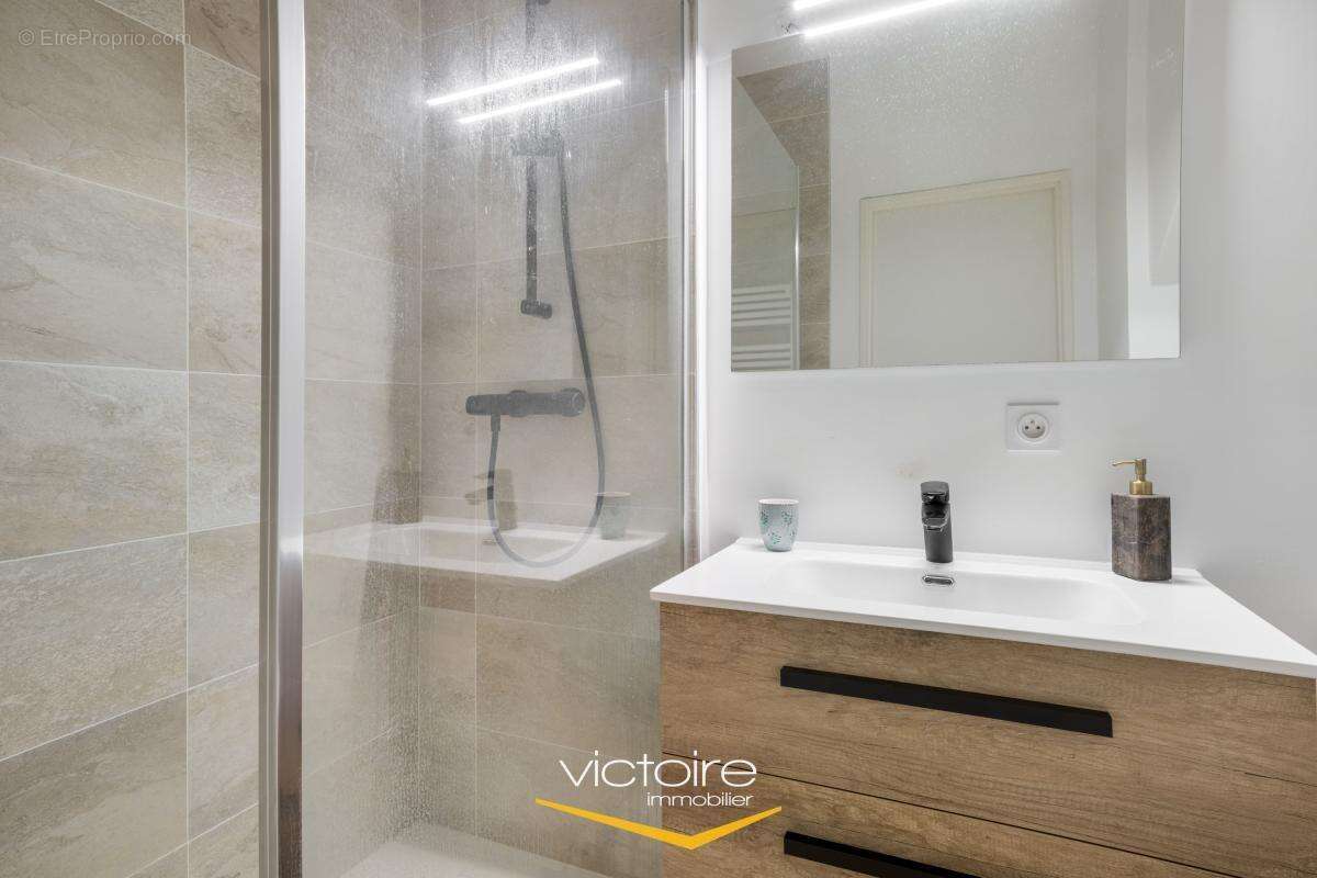 Appartement à LYON-3E