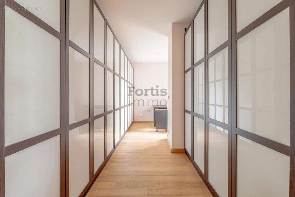 Maison à BOIS-COLOMBES