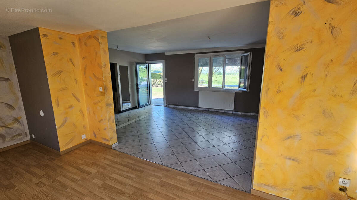 Maison à MOISDON-LA-RIVIERE