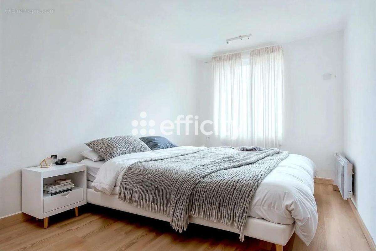 Appartement à ROSNY-SOUS-BOIS