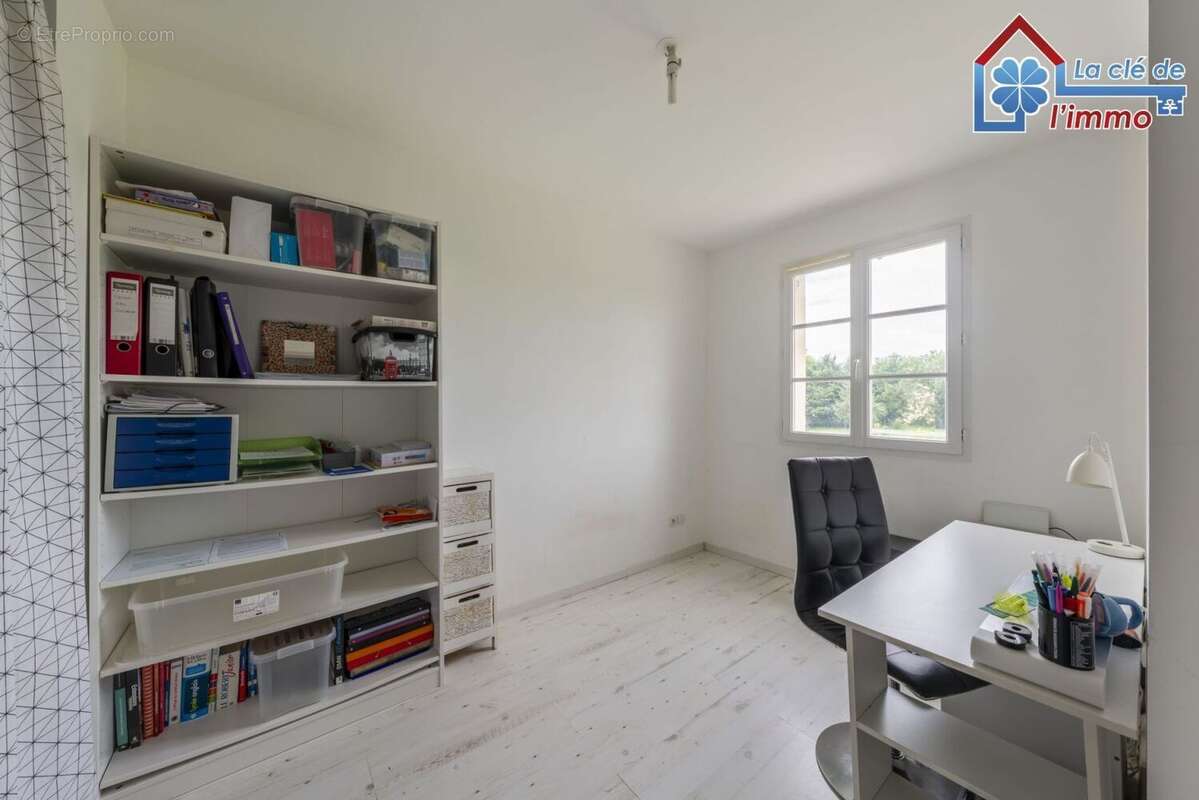 Maison à BETON-BAZOCHES