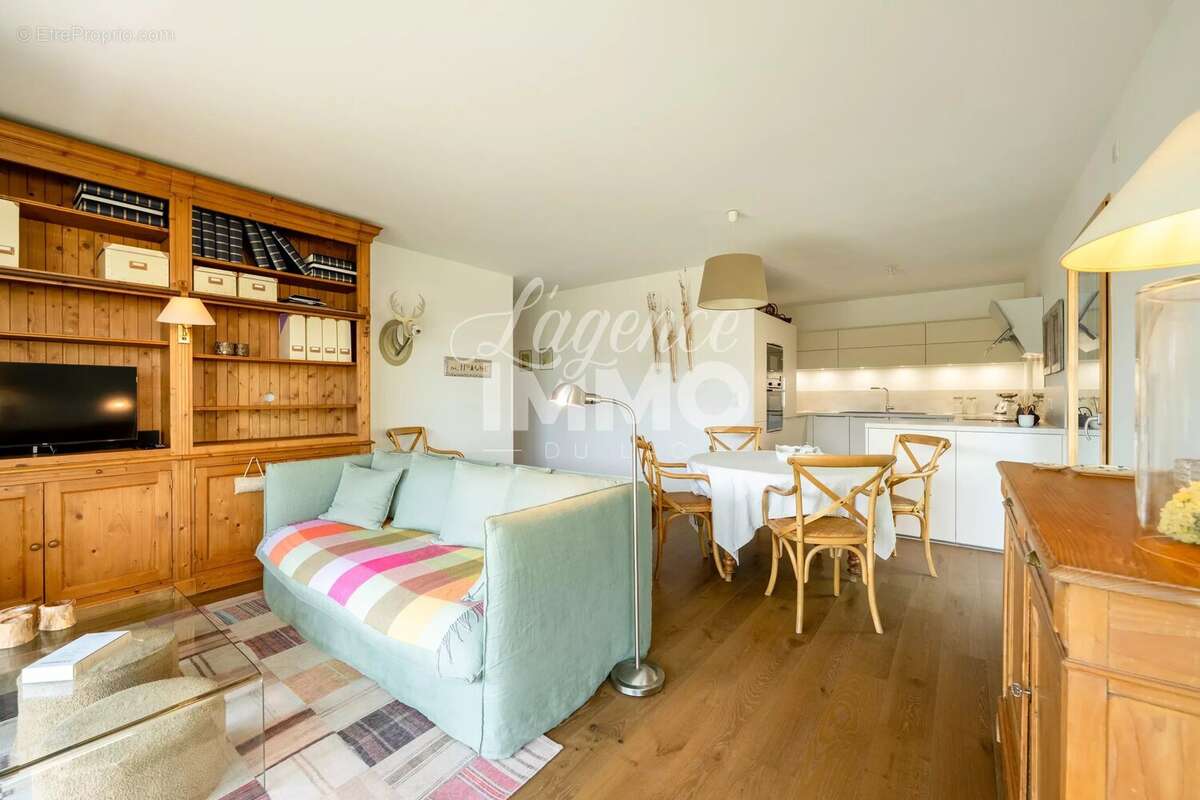 Appartement à SEVRIER
