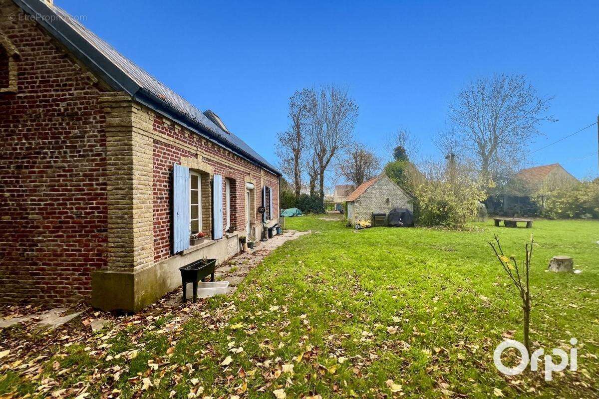 Maison à VIEILLE-EGLISE