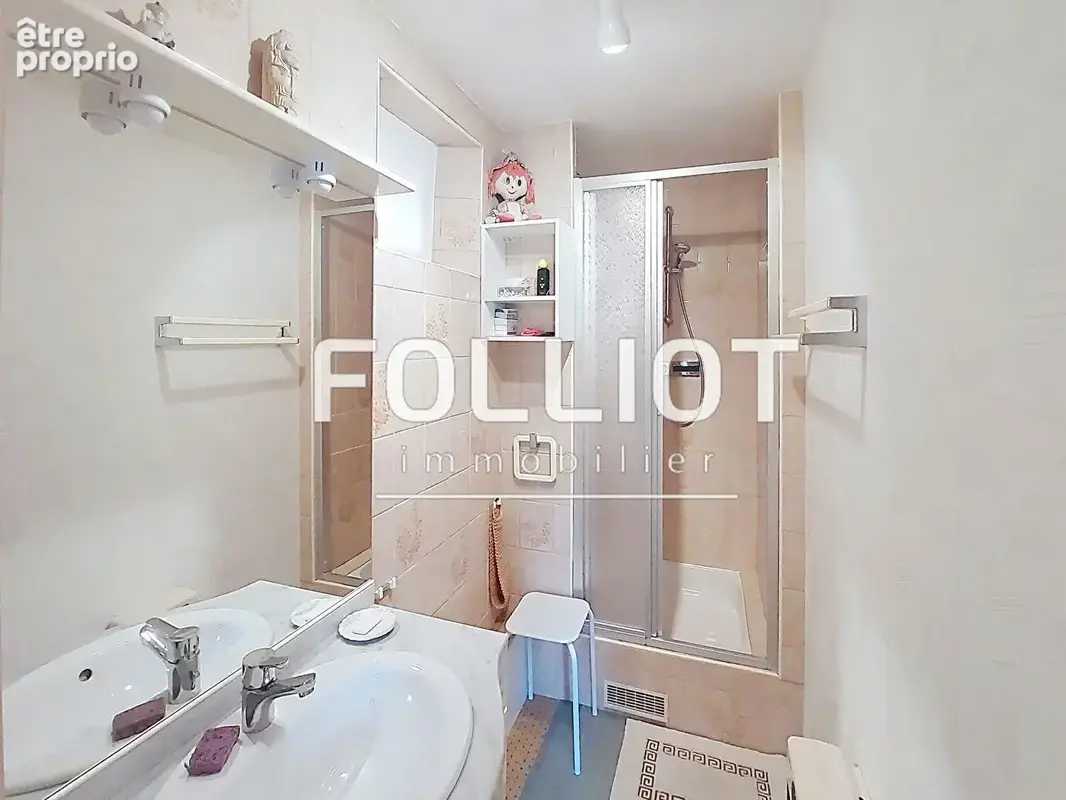 à vendre Maison sur FEUGERES - photo 16