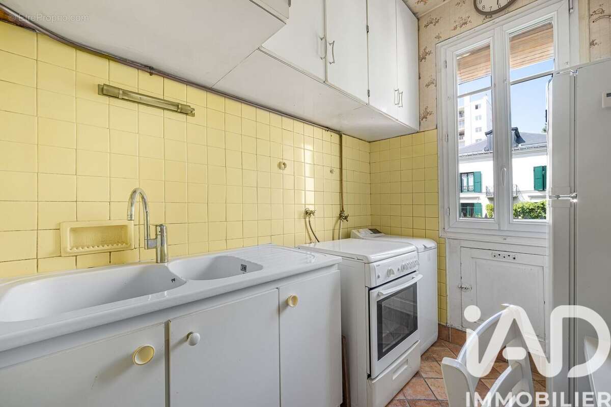 Photo 4 - Appartement à COURBEVOIE