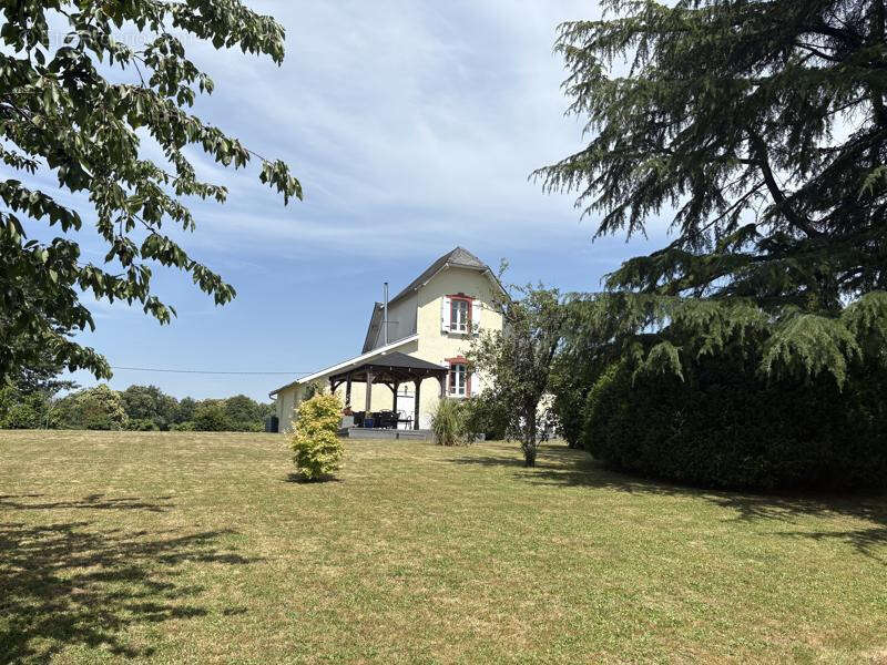 Proche Pompadour - photo 27
