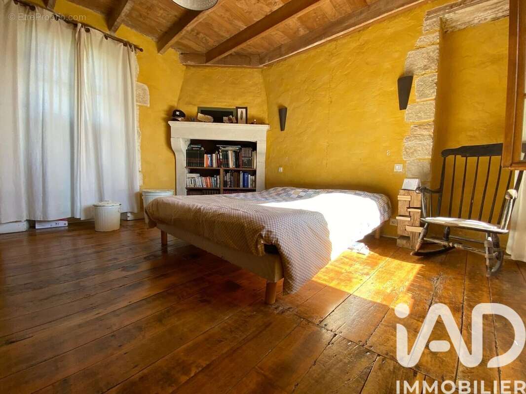 Maison 127 m² à Ventouse  - photo 6