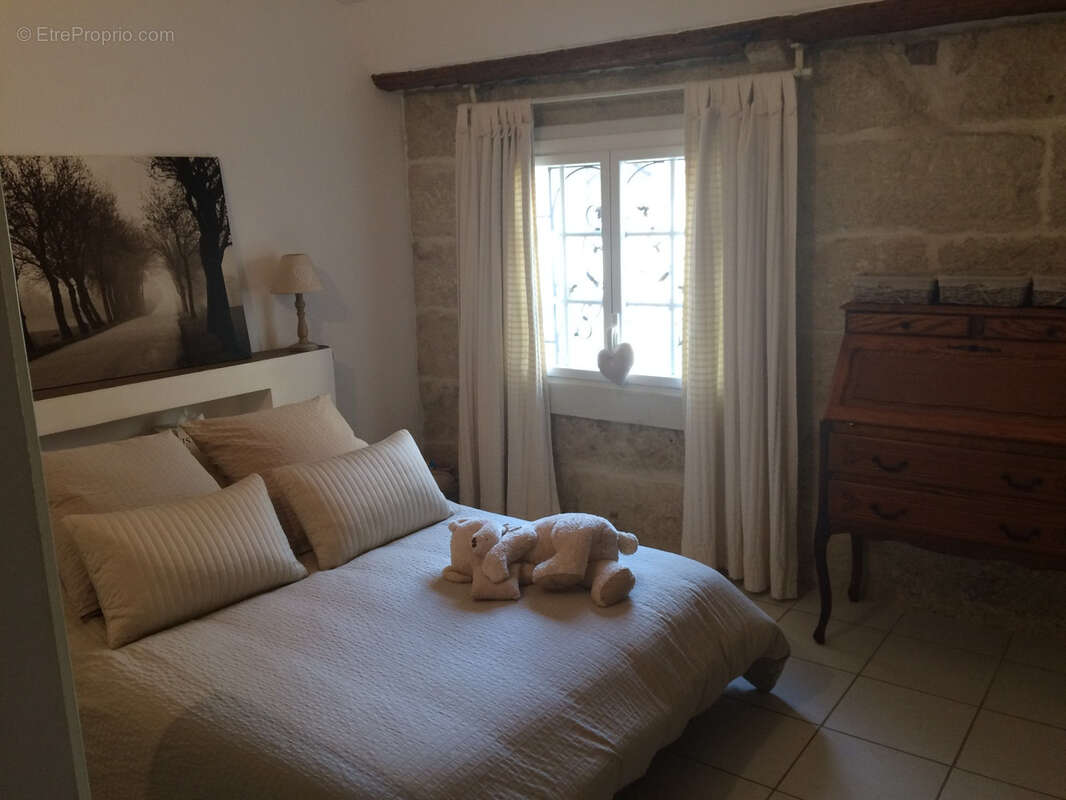 Appartement à POUSSAN