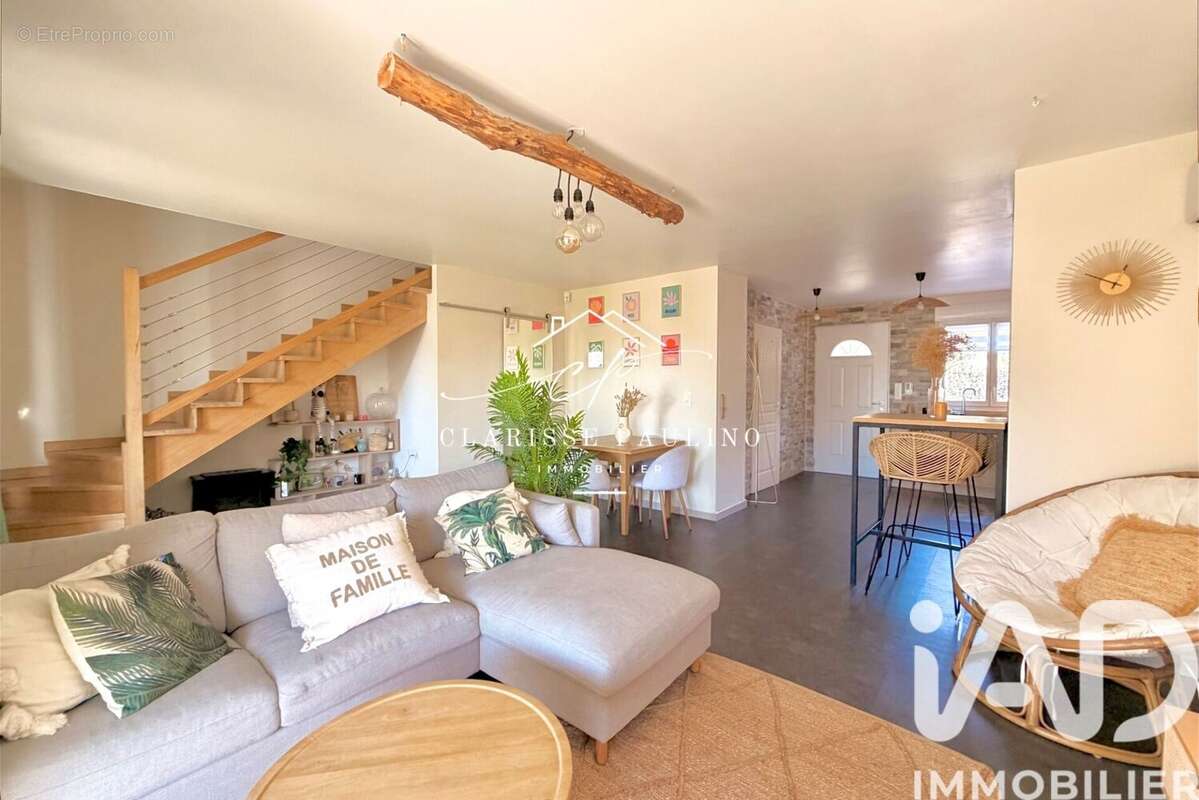 Photo 2 - Maison à MEYREUIL