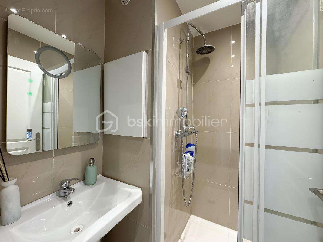 F4 Moderne et épuré - photo 13