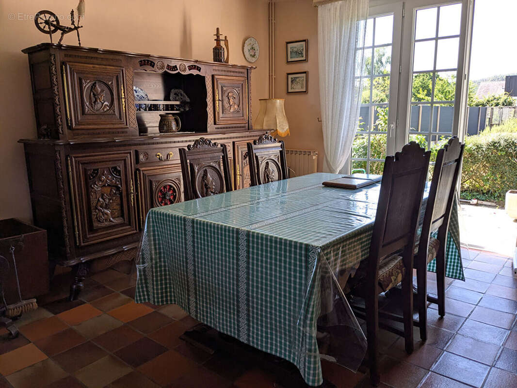 Maison  8 pièce(s) 164 m2 - photo 2