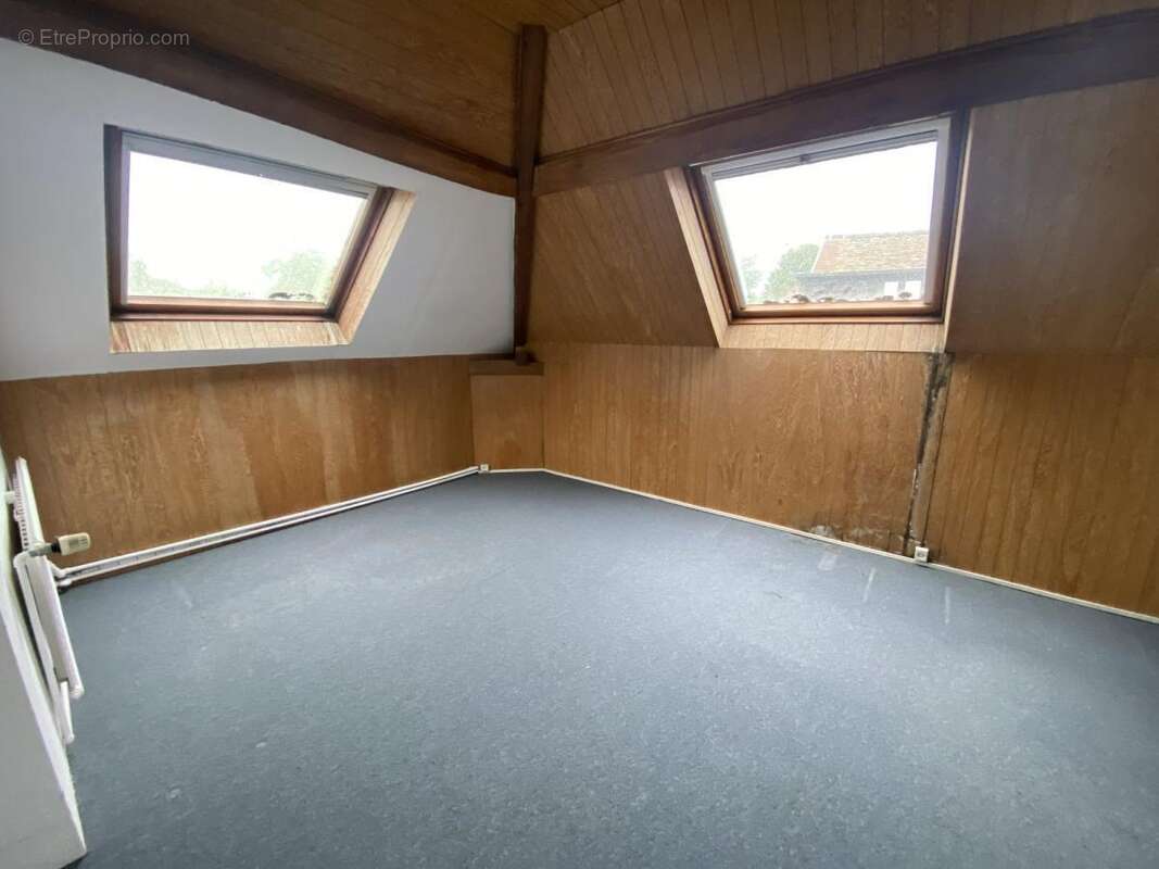Maison 144 m² à Le Vaudreuil  - photo 4