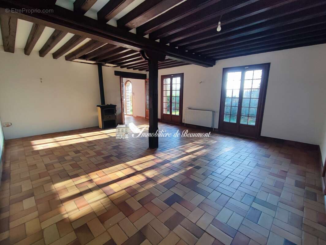 Maison à BEAUMONT-LE-ROGER