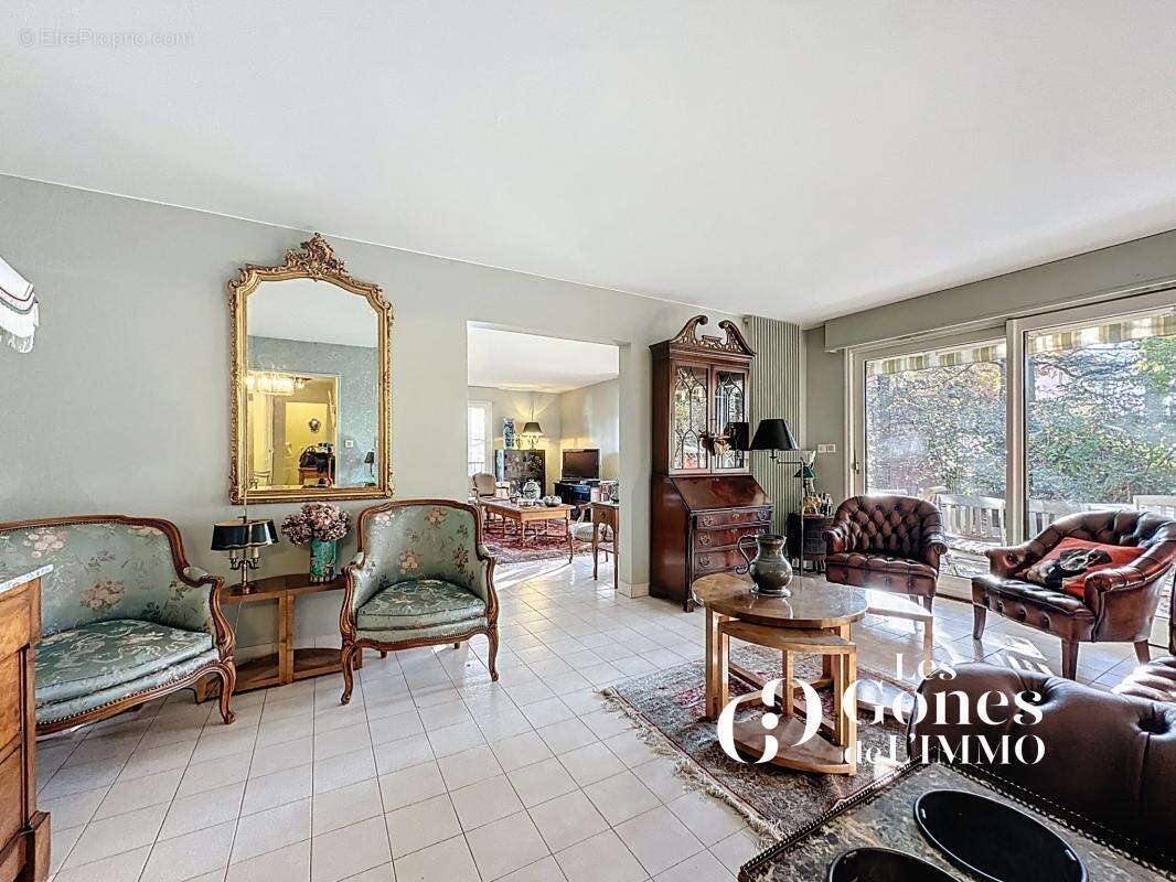 Appartement à CRAPONNE