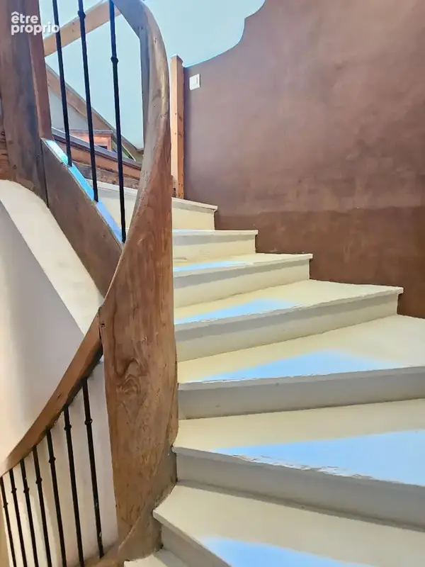 Maison vigneronne avec piscine et dépendances - photo 10
