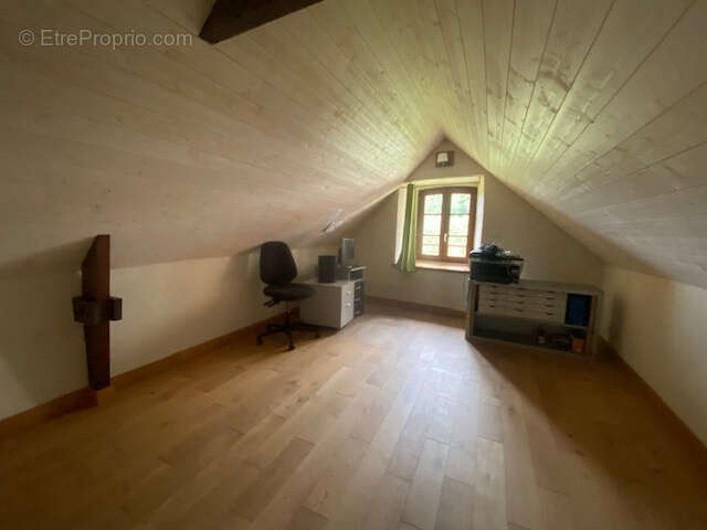 Maison à LES FORGES