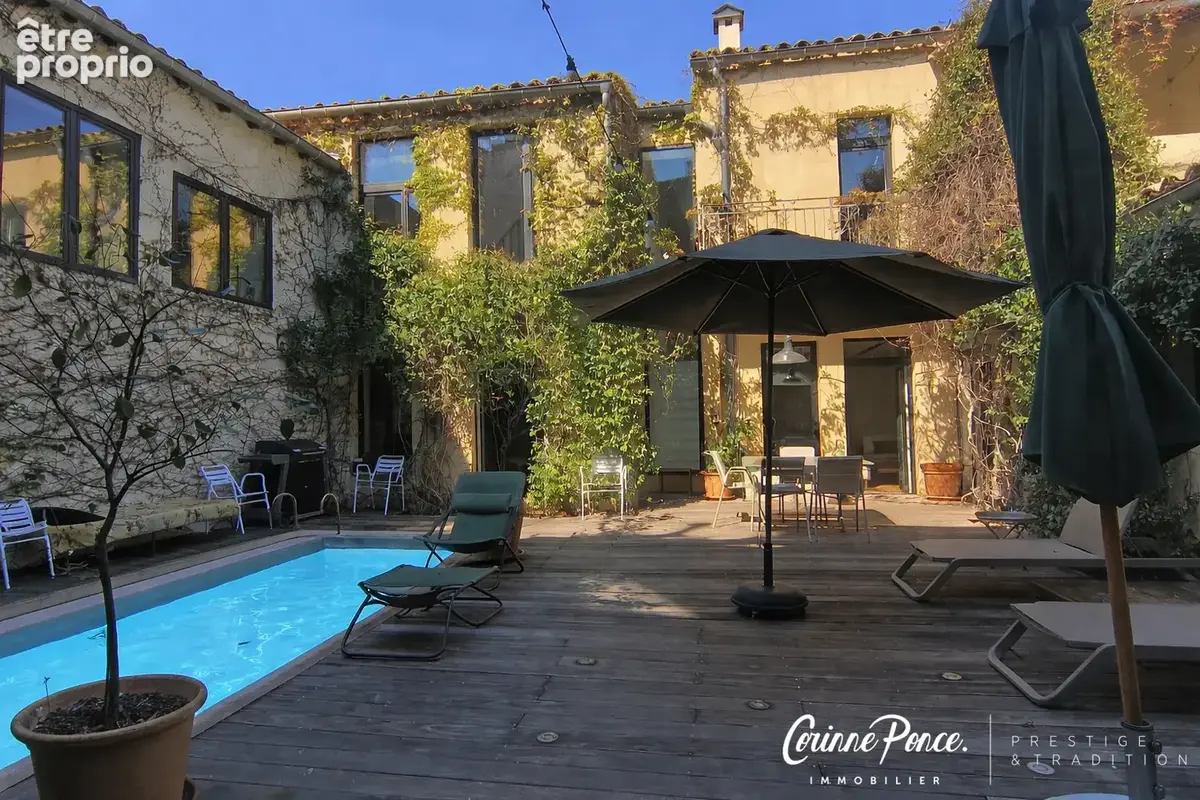 Nimes centre quartier revolution maison de charme  244 m2 cour  piscine chauffee - photo 19