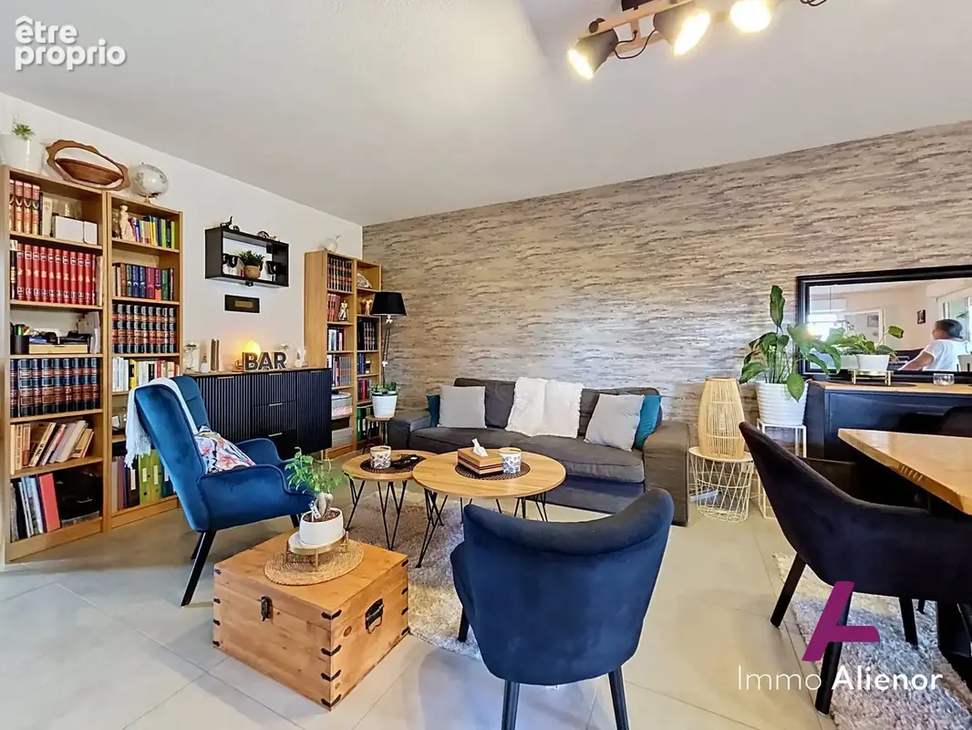 Maison 4 pièces 91 m² à vendre à Le Barp (33114) - photo 3