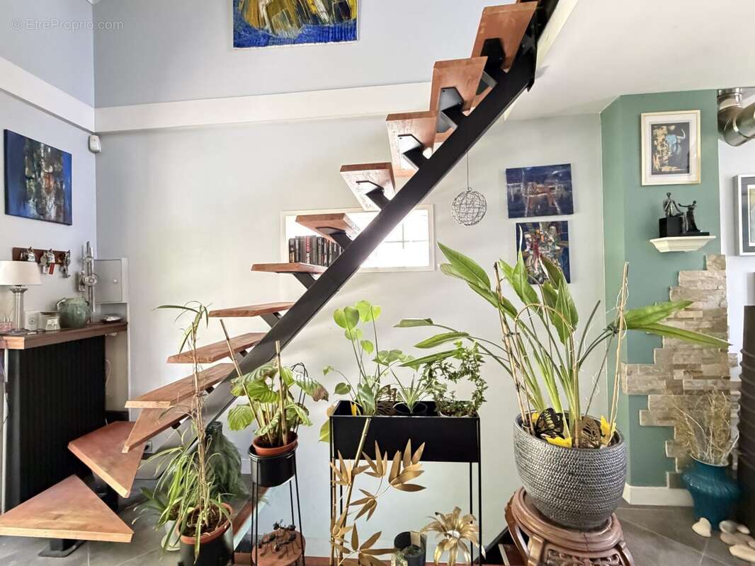 Maison à MONTLIGNON