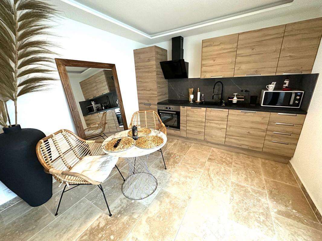 Appartement à SANARY-SUR-MER