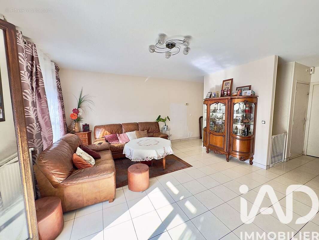 Photo 4 - Maison à NOISY-LE-SEC