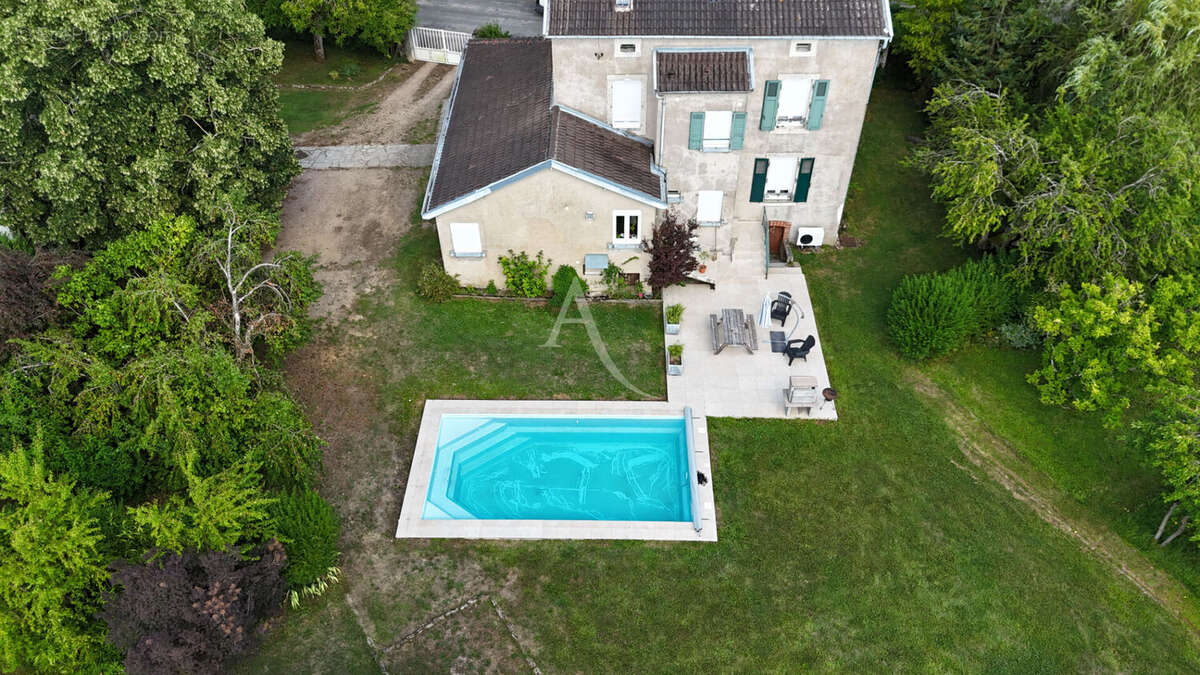 Maison à BRIEY