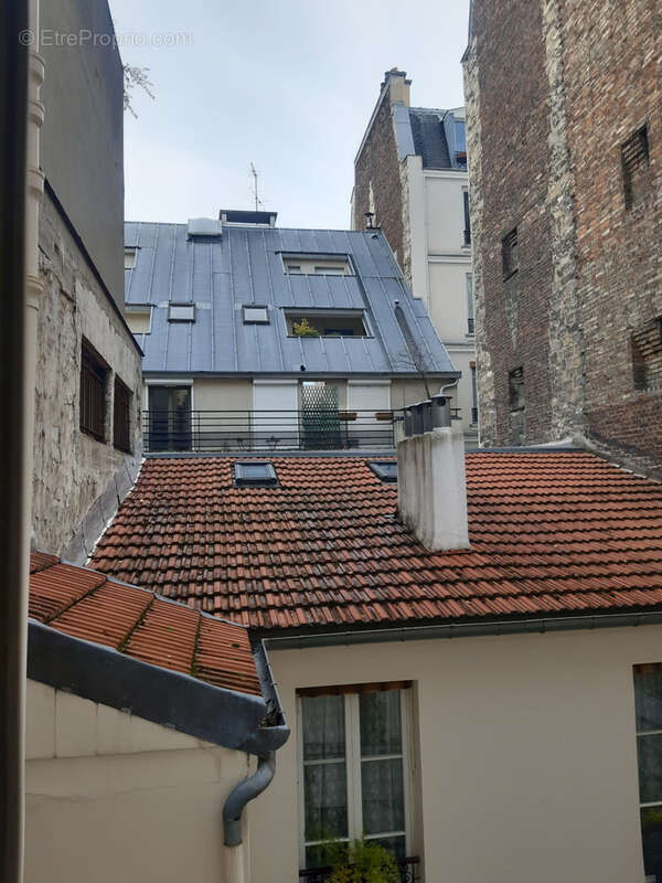 Appartement à PARIS-14E
