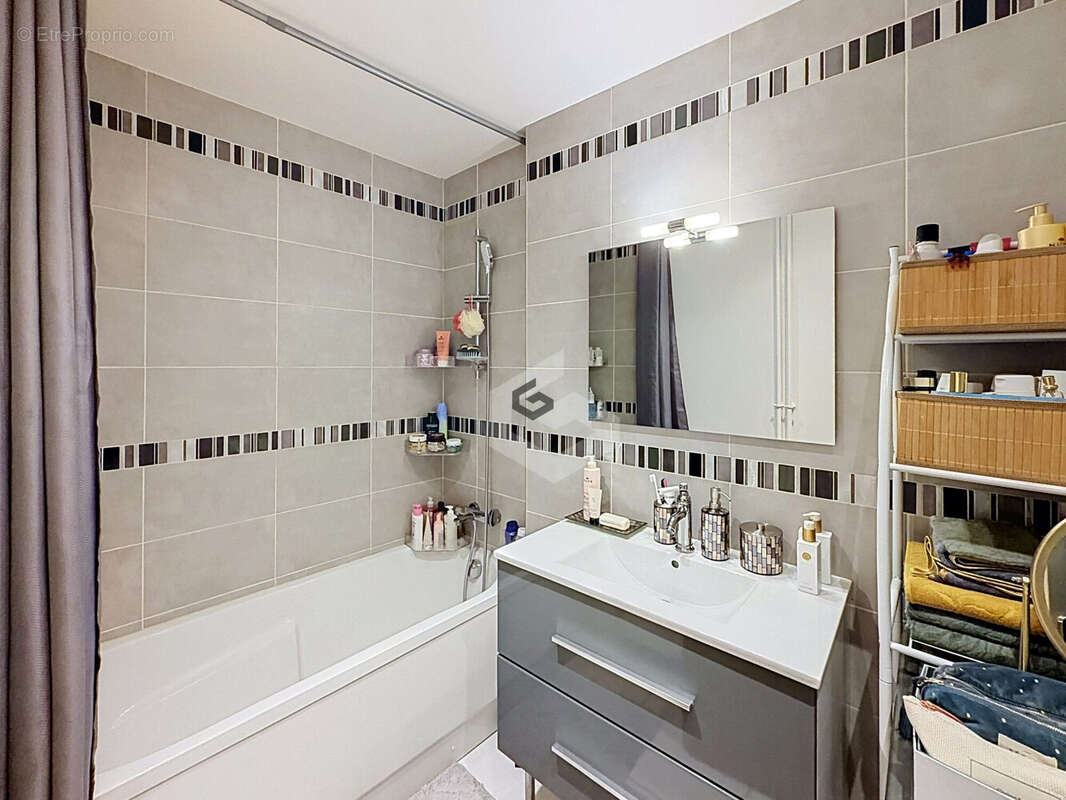 Appartement 80 m² à Reims  - photo 5